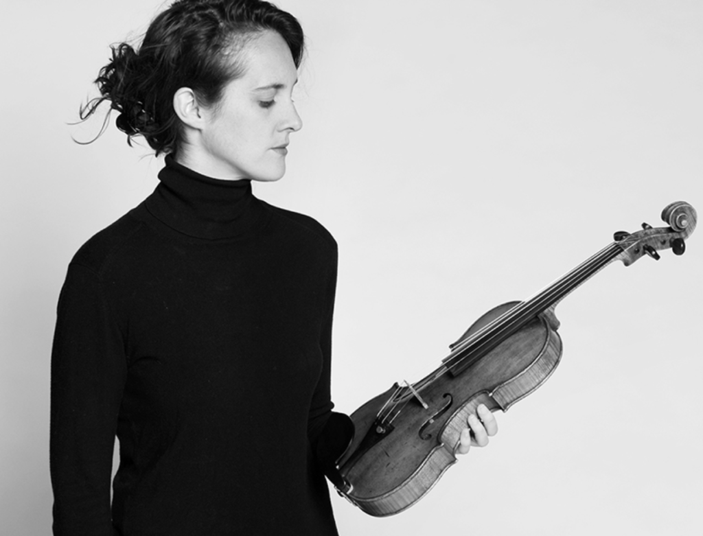 Portrait de Fiona Monbet, compositeur·rice de Bretagne
